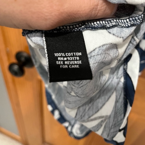 Navy blue & white striped bell short sleeve top- size L - Picture 7 of 7